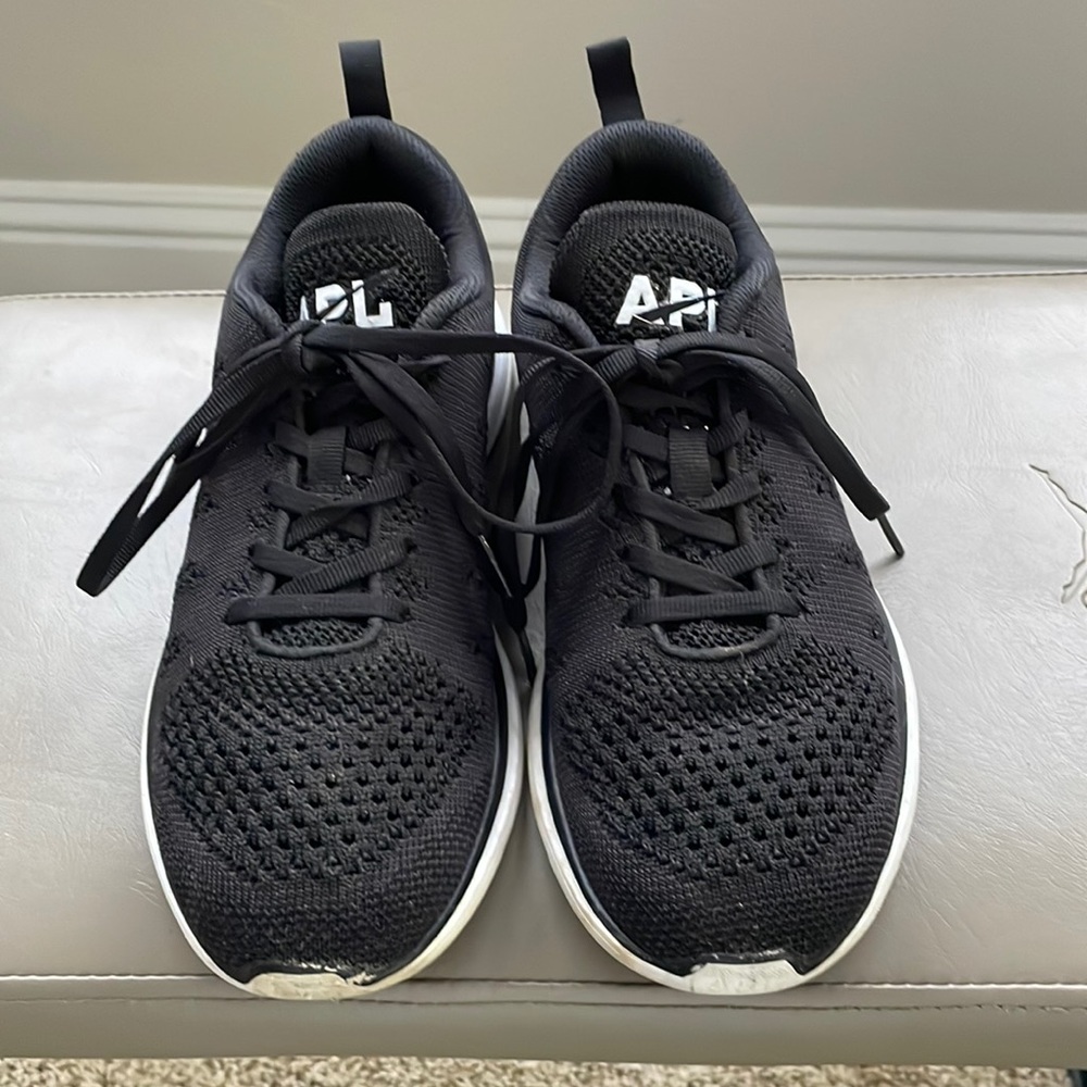 APL Techloom Pro sneakers. Excellent condition